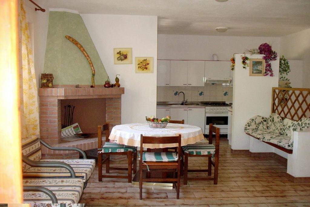 Casa A 300Mt.Dal Mare Calasinzias, 6 Letti, Ac, Pets Welcome, Wi-Fi Free Cala Sinzias Eksteriør billede